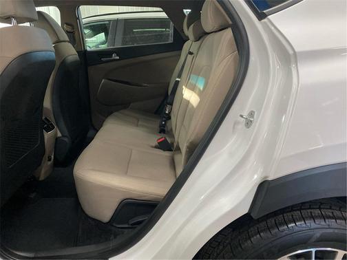 2021 Hyundai TUCSON SEL