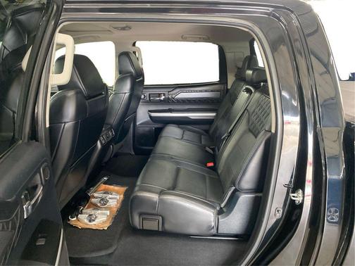 2016 Toyota Tundra Platinum