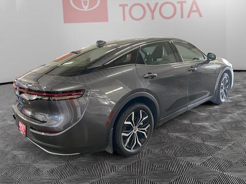 2024 Toyota Crown XLE