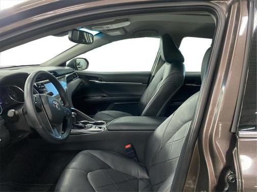 2018 Toyota Camry XLE