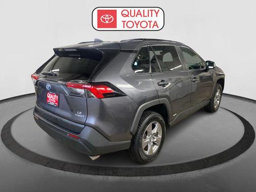2022 Toyota RAV4 Hybrid LE