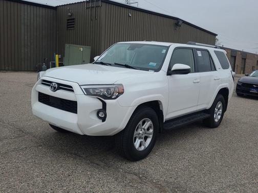 2024 Toyota 4Runner SR5
