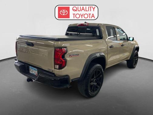 Sand Dune Metallic 2024 Chevrolet Colorado Trail Boss