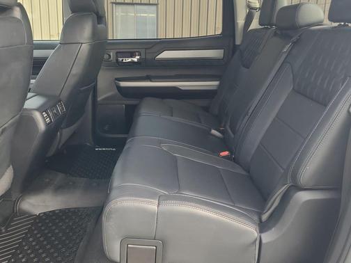 2019 Toyota Tundra Platinum