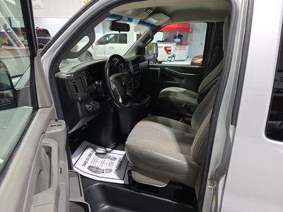 2017 Chevrolet Express 3500 LT