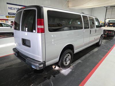 2017 Chevrolet Express 3500 LT