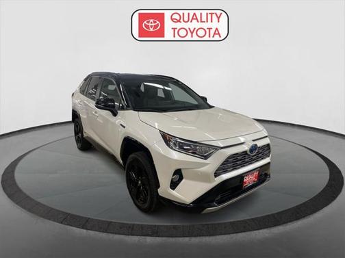 2020 Toyota RAV4 Hybrid SE