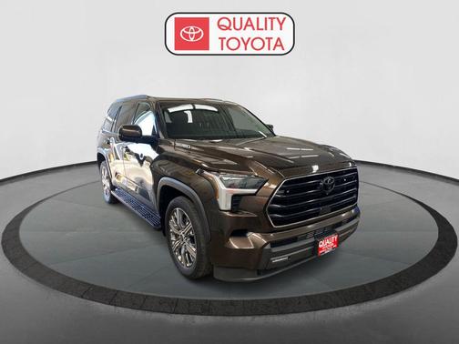 2023 Toyota Sequoia SR5