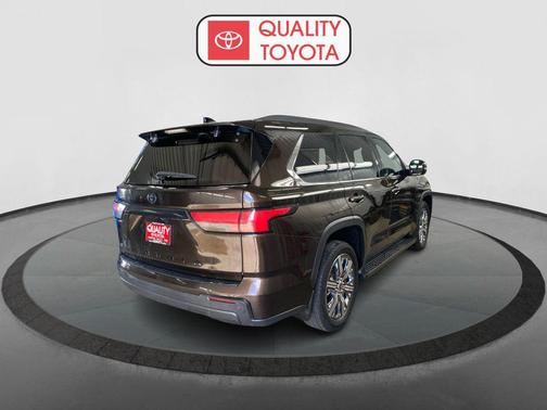 2023 Toyota Sequoia SR5