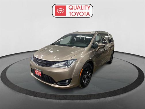 2018 Chrysler Pacifica Touring-L