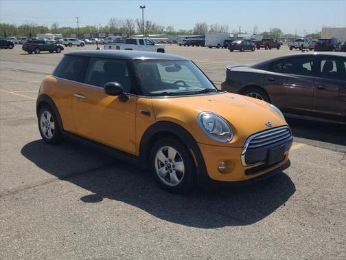 2015 MINI Hardtop Cooper