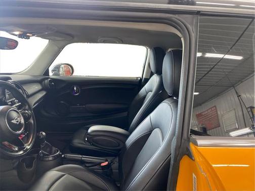 2015 MINI Hardtop Cooper