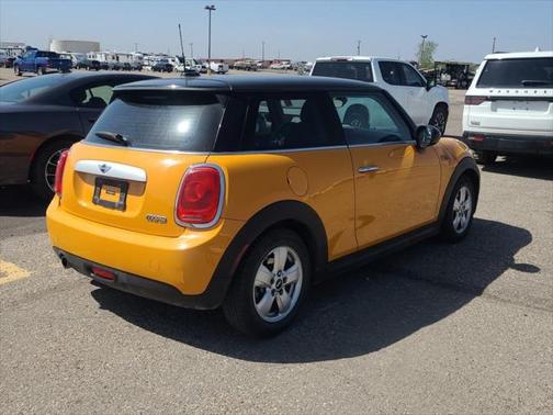 2015 MINI Hardtop Cooper