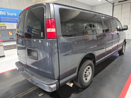2016 Chevrolet Express 3500 LT