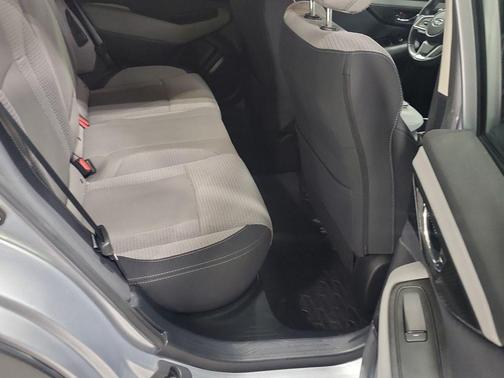 Ice Silver Metallic 2020 Subaru Outback Premium