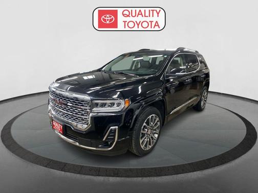 2022 GMC Acadia Denali