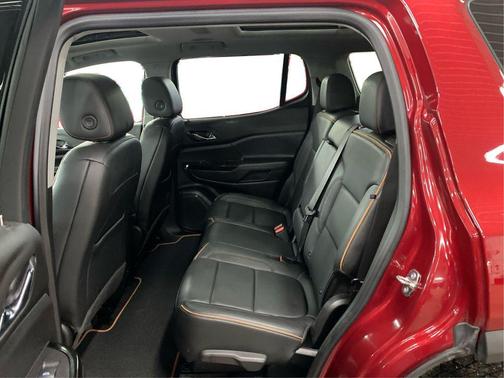 2020 GMC Acadia AT4