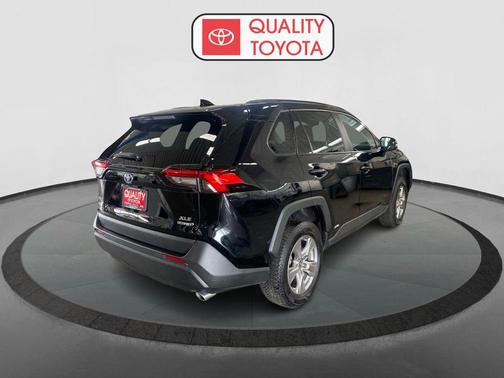 2024 Toyota RAV4 Hybrid XLE