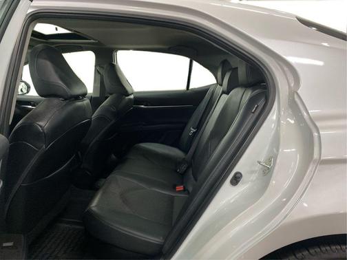 2024 Toyota Camry Hybrid XLE