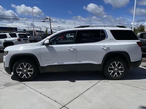 2023 GMC Acadia AWD SLT