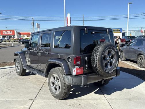 2018 Jeep Wrangler JK Unlimited Sahara