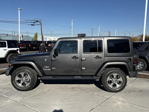 2018 Jeep Wrangler JK Unlimited Sahara