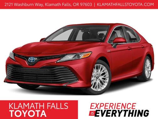 2020 Toyota Camry SE