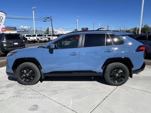 2025 Toyota RAV4 Hybrid SE
