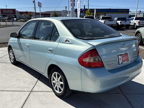 2002 Toyota Prius Base