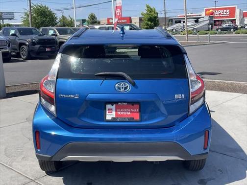 2018 Toyota Prius c Two