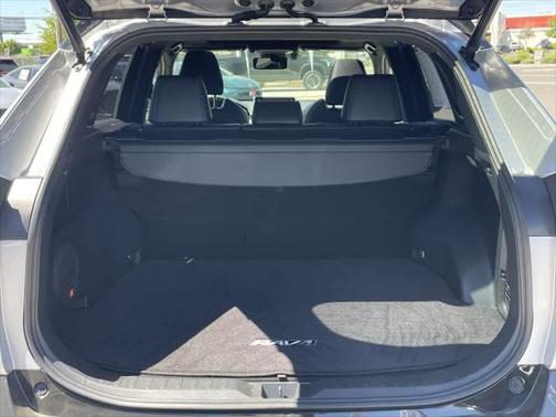 2019 Toyota RAV4 Hybrid SE