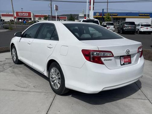 2014 Toyota Camry LE