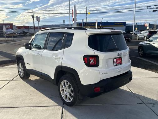2023 Jeep Renegade Latitude
