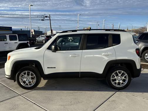 2023 Jeep Renegade Latitude