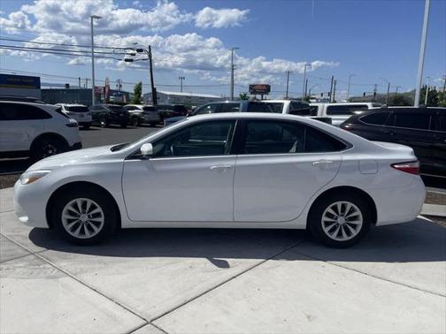 2017 Toyota Camry XLE