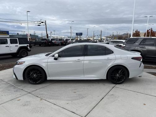 2022 Toyota Camry XSE