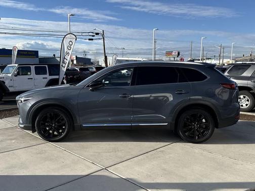 2022 Mazda CX-9 Carbon Edition