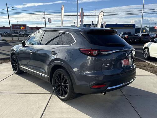 2022 Mazda CX-9 Carbon Edition