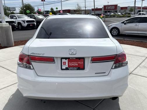Taffeta White 2012 Honda Accord SE