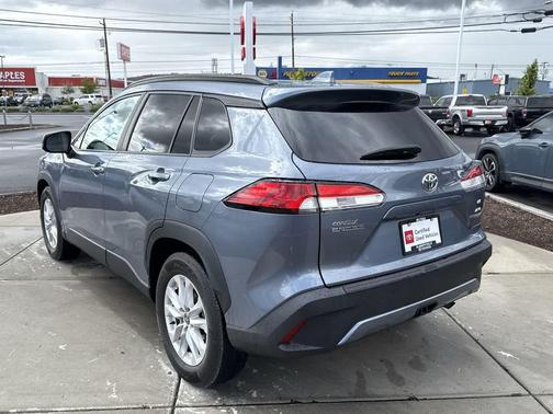 2022 Toyota Corolla Cross LE