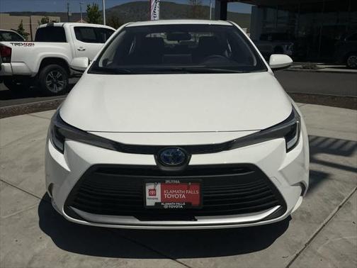 2025 Toyota Corolla Hybrid XLE