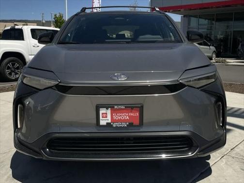 2025 Toyota bZ4X XLE