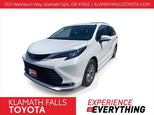 2024 Toyota Sienna XLE 7 Passenger
