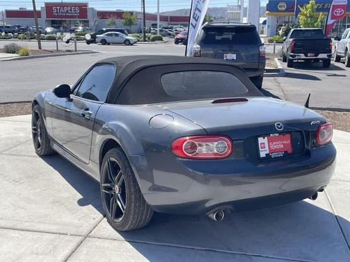 2014 Mazda MX-5 Miata Sport