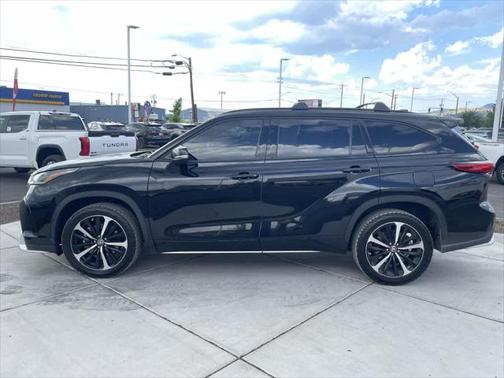 2022 Toyota Highlander XSE