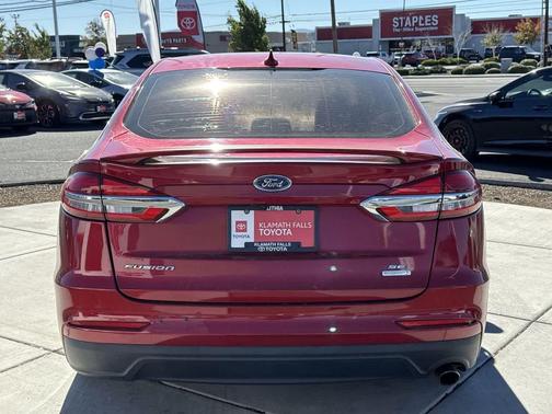 2020 Ford Fusion SE