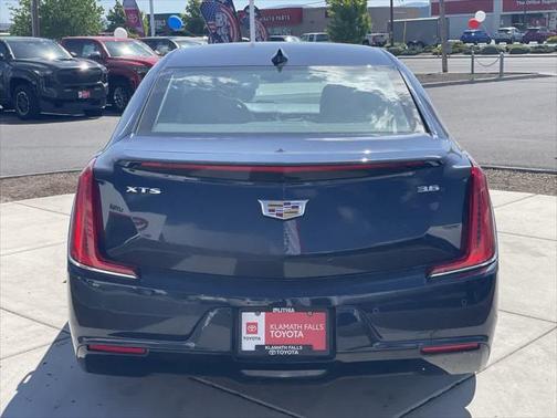 2019 Cadillac XTS Base