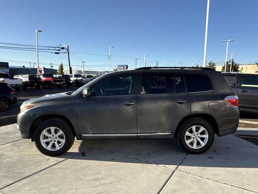 2012 Toyota Highlander SE