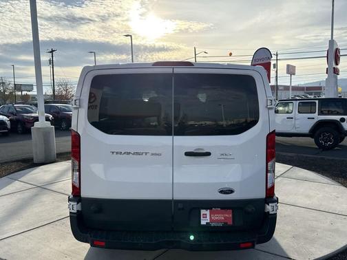 2016 Ford Transit-350 XLT