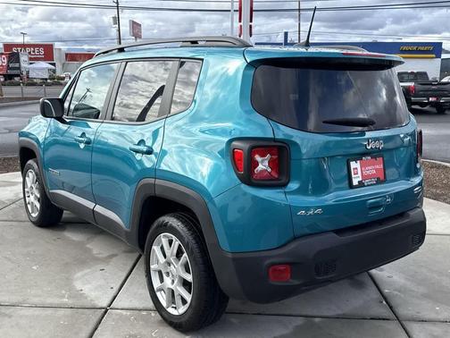 2022 Jeep Renegade Latitude